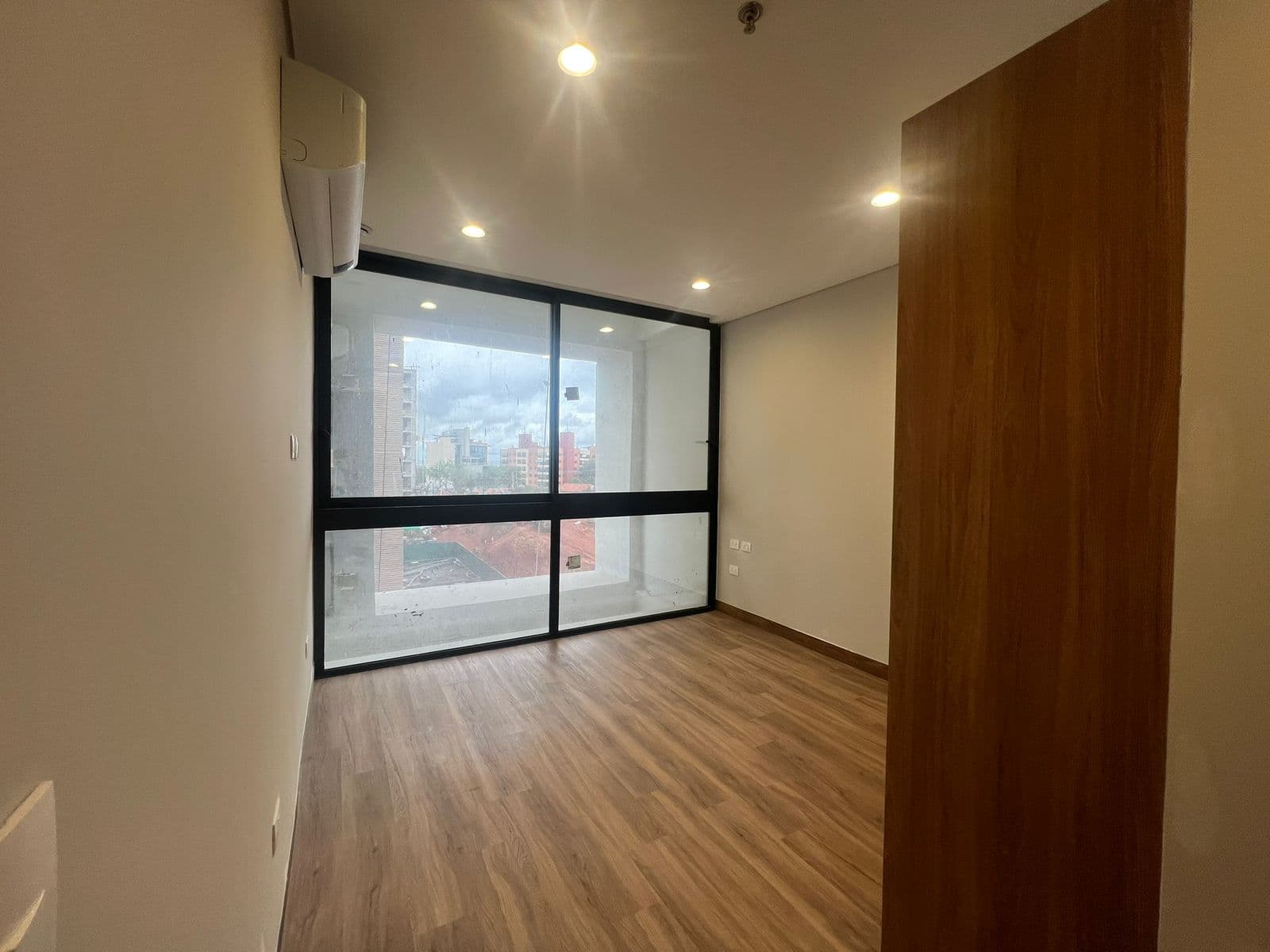 ALQUILER - DEPARTAMENTO - ASUNCIÓN
