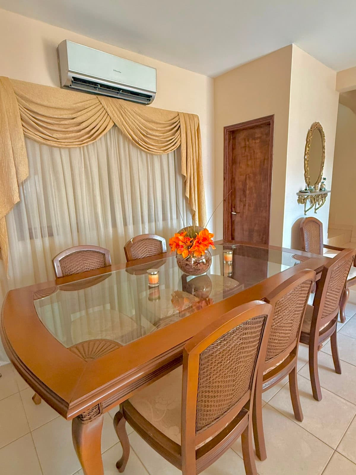 Alquilo duplex amoblado zona Conmebol – 2