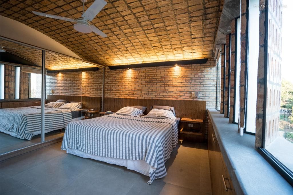ALQUILO BELLO TRIPLEX EN ZONAS DEL YACTH – 2