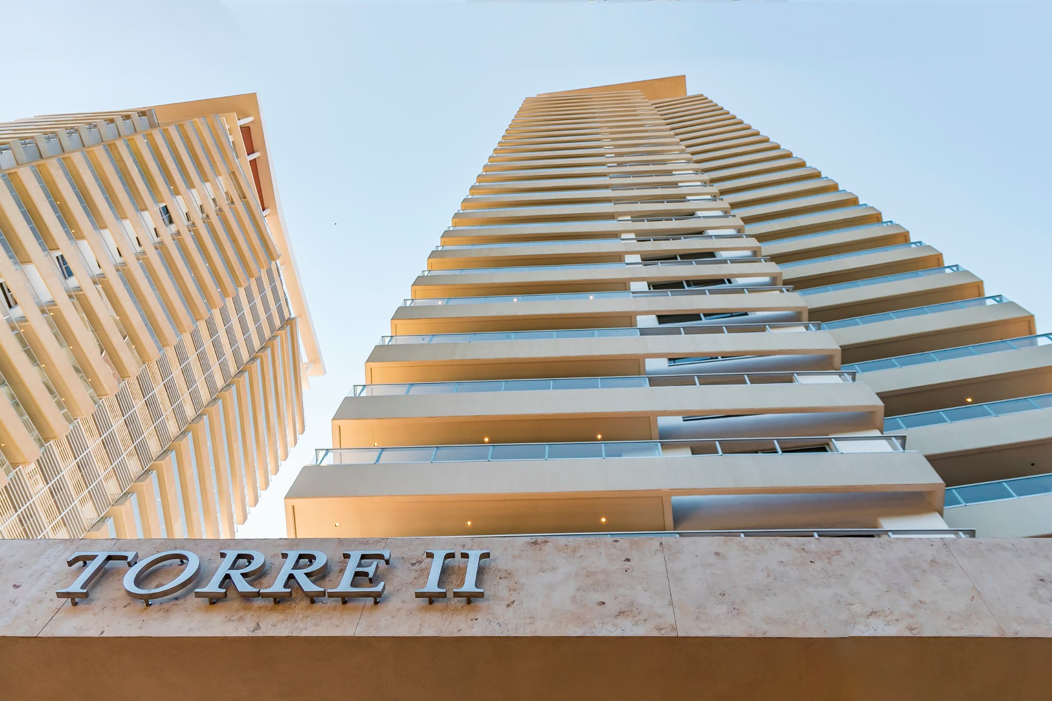 Palacio De Los Patos - Exclusivo Departamento en Venta, 2 Dormitorios de Lujo - Piso 13 R2 T2 – 2