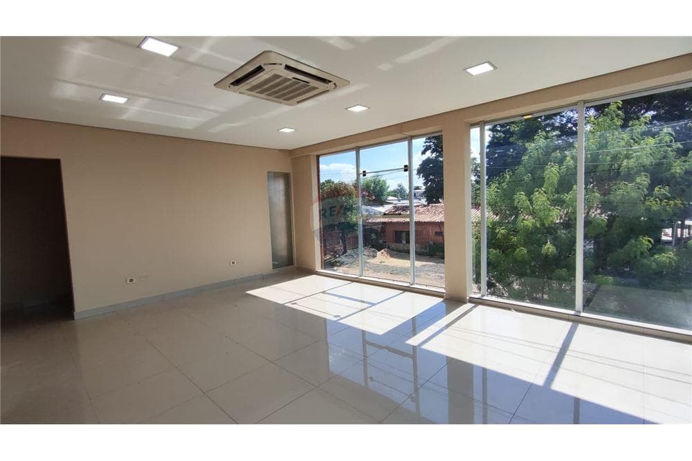 Local Comercial - Alquiler - Mariano Roque Alonso, Paraguay – 2