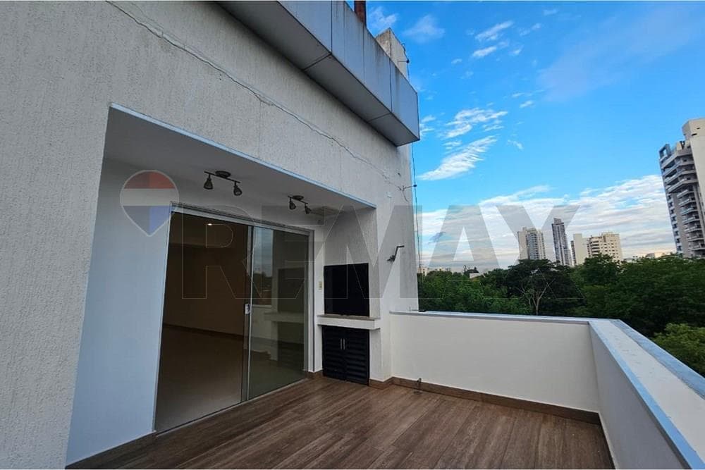 Departamento sobre Av. Molas López - Mburucuyá, Asunción. – 3