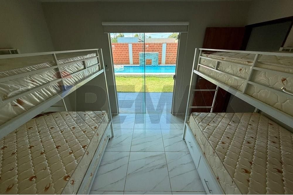 Casa - Alquiler - San Bernardino, Paraguay – 2