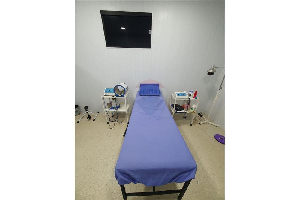 ALQUILO CLINICA AMOBLADA PARA FISIOTERAPIA!! – 2