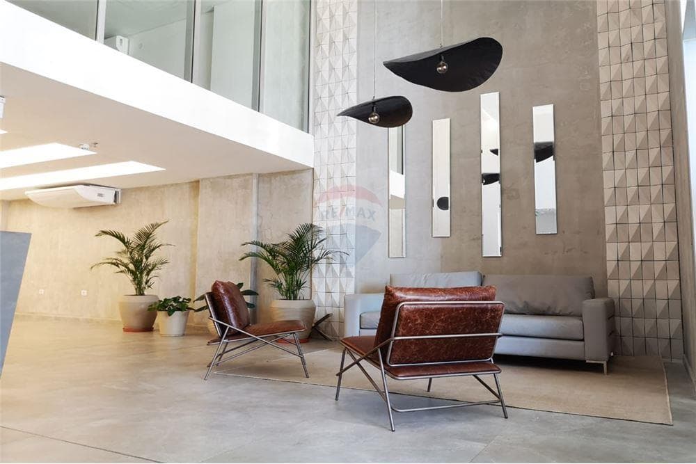 Moderna Oficina En Elegante Edificio, Llena De Luz! – 2