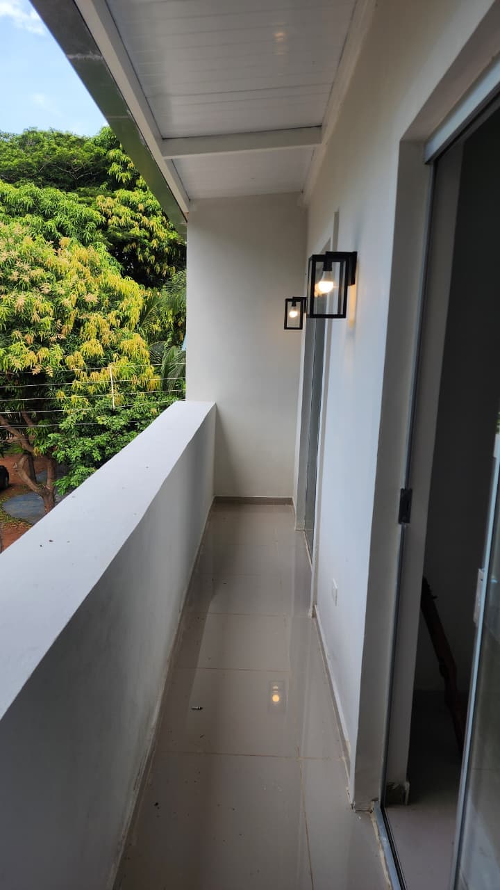 Dúplex a estrenar en Lambaré – Zona Yacht – 2