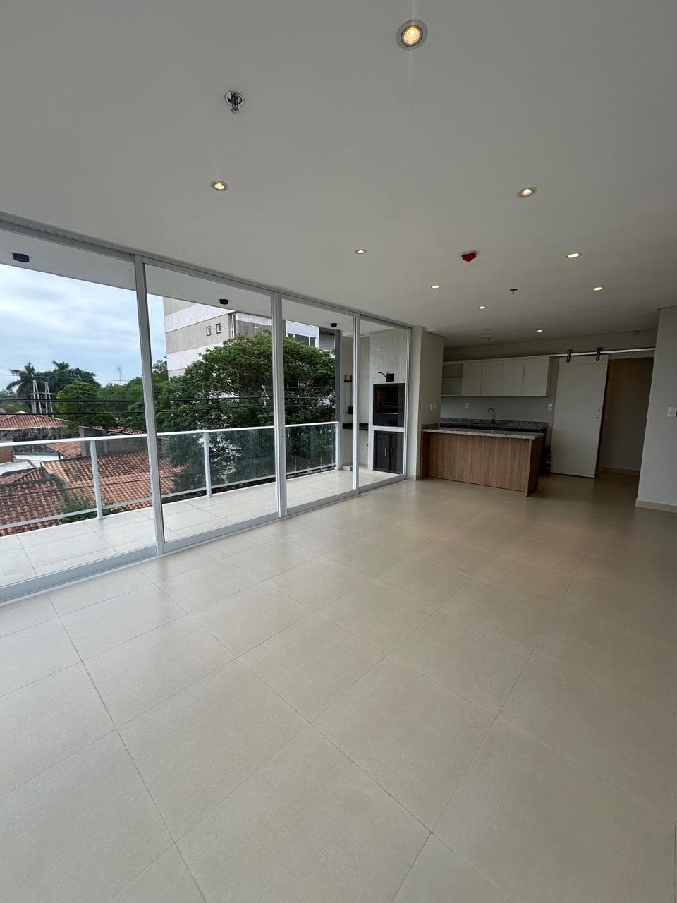 Oferto departamento de 2 dormitorios con 1 cochera Barrio Manora – 3