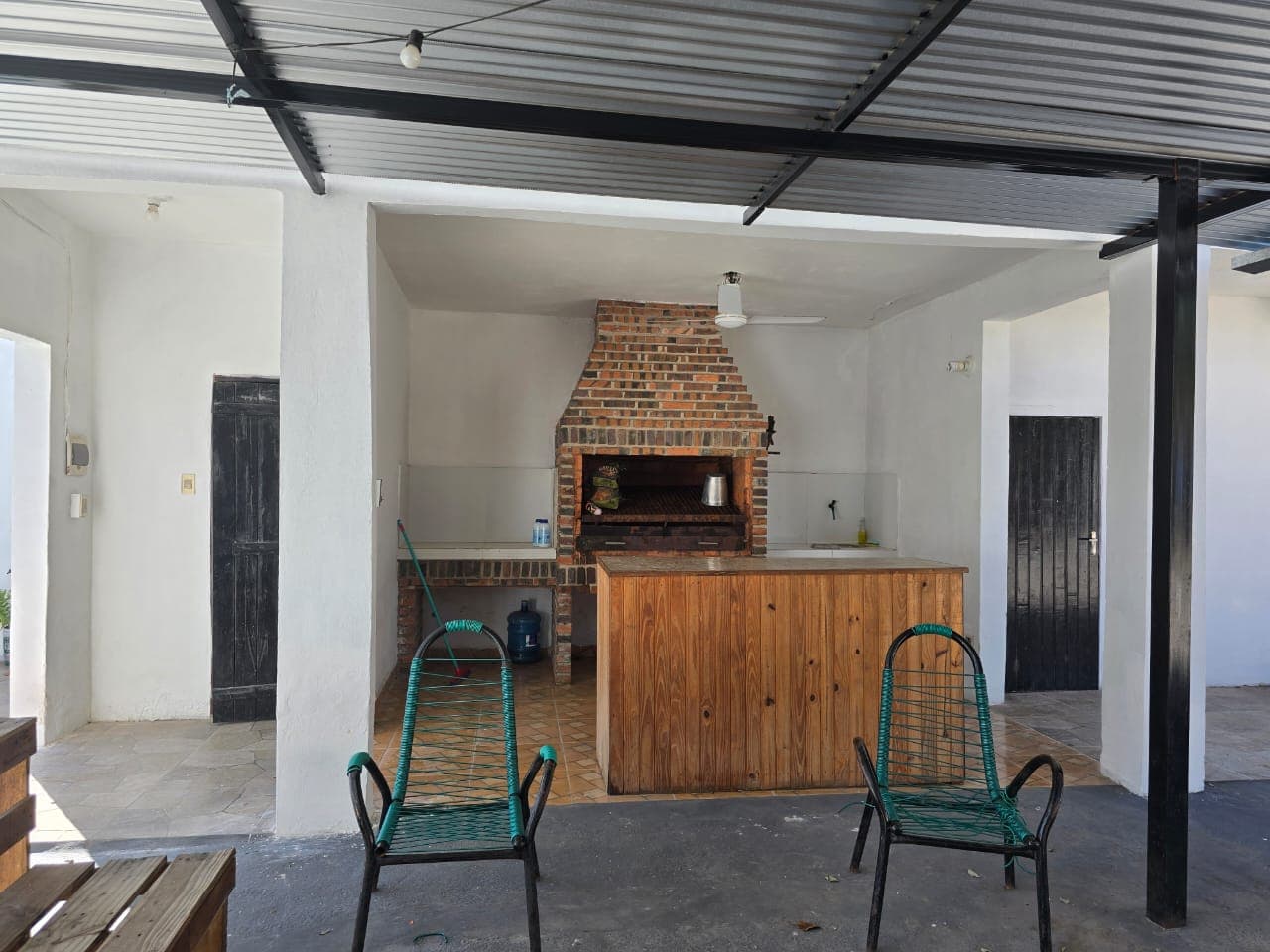 VENDO CASA QUINTA EN MARIANO R. ALONSO B° AREKAYA a metros de FORTIS – 3