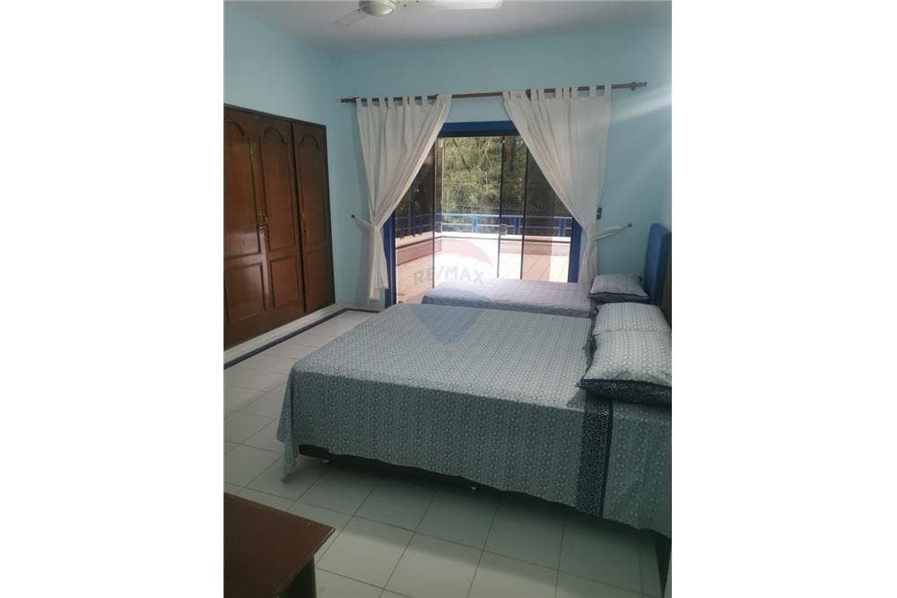 VENDO CASA QUINTA EN SAN BERNARDINO A 50 METROS DEL LAGO – 2
