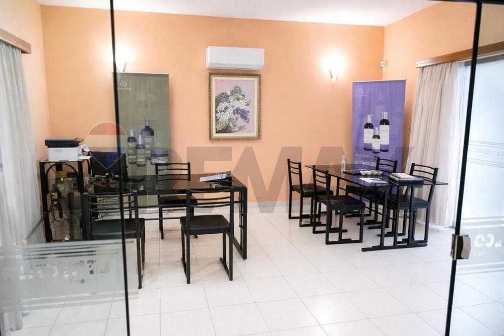 Residencia EN ALQUILER Zona Laguna Grande,(San Lo) – 3