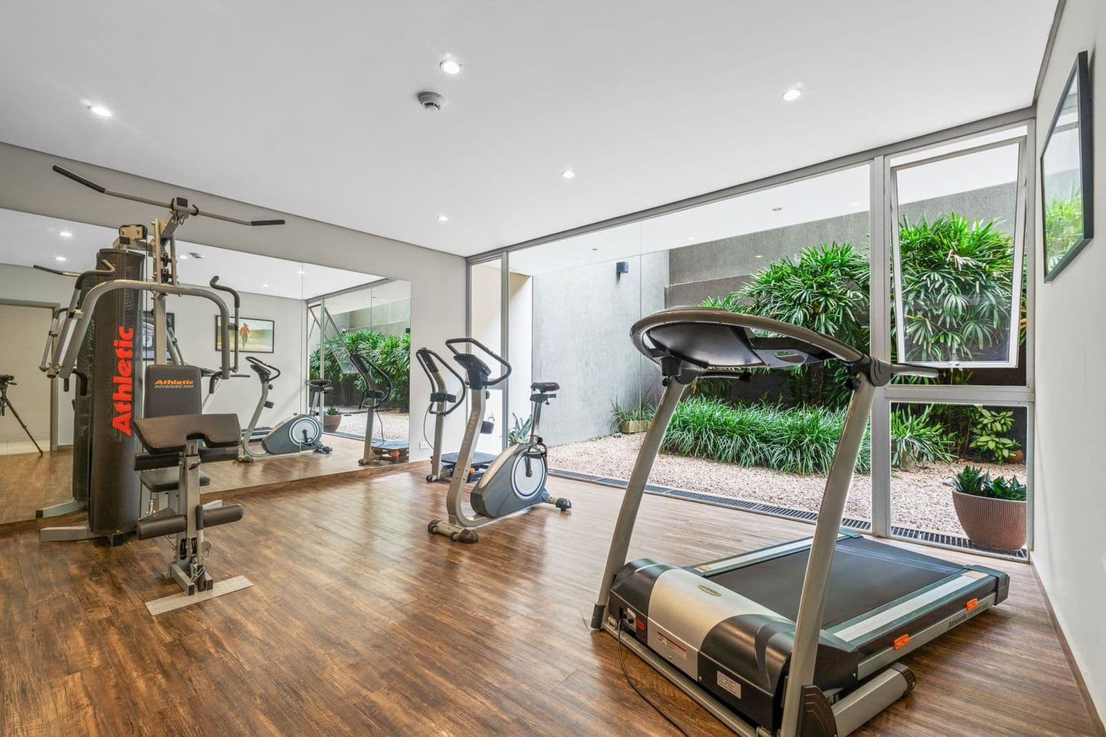 ALQUILO DEPARTAMENTO DE 3 DOR EN SUITE + AREA DE SERVICIO – 2