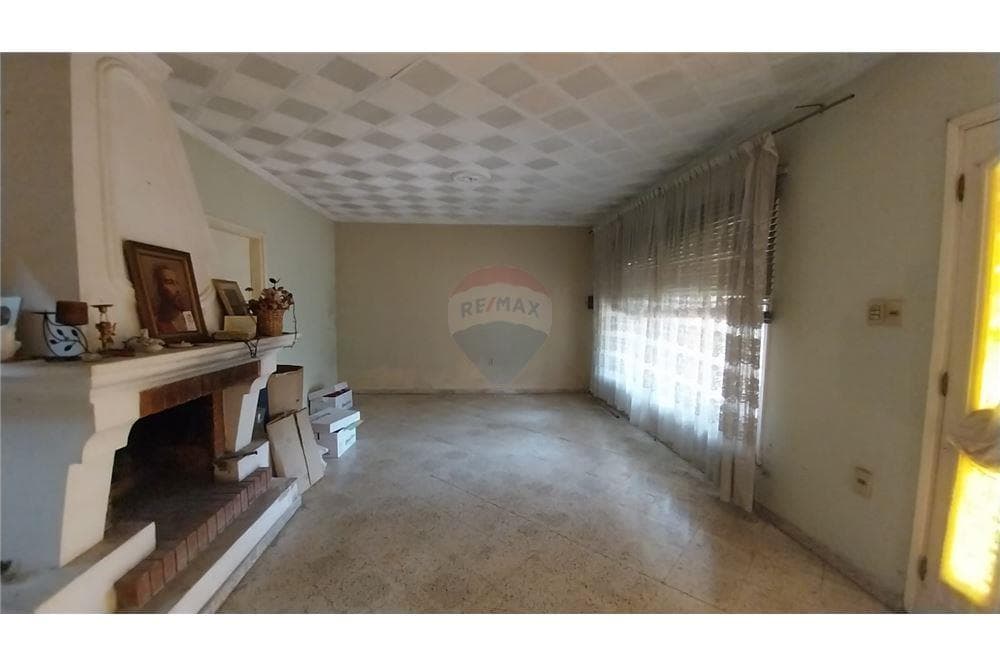 EN VENTA PROPIEDAD COMERCIAL 1 CUADRA DEL PALACIO! – 3