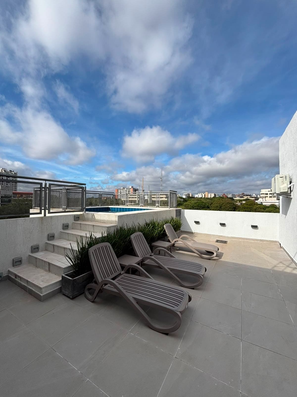 EN VENTA DEPARTAMENTO DE 2 DORMITORIOS EN EDIFICIO MARSELLA
