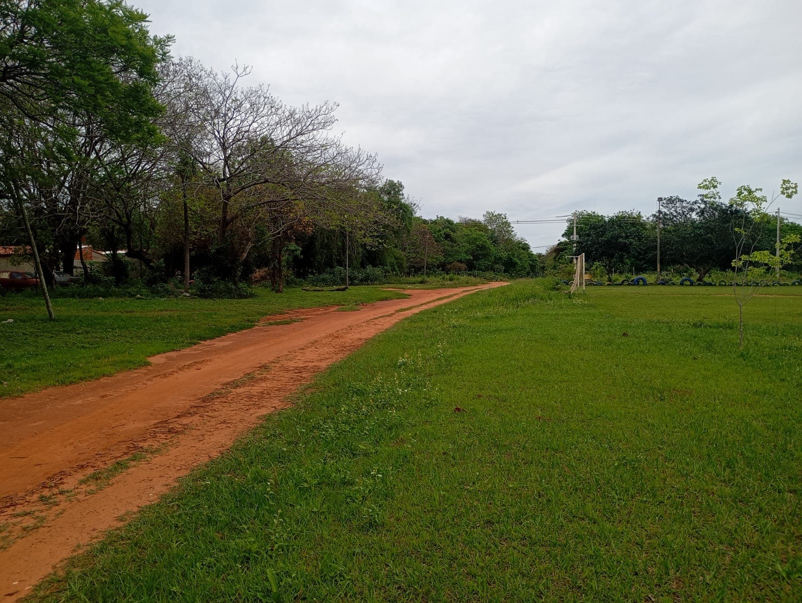 EN VENTA 12 Terrenos en Barrio Zarate Isla, Luque – 2
