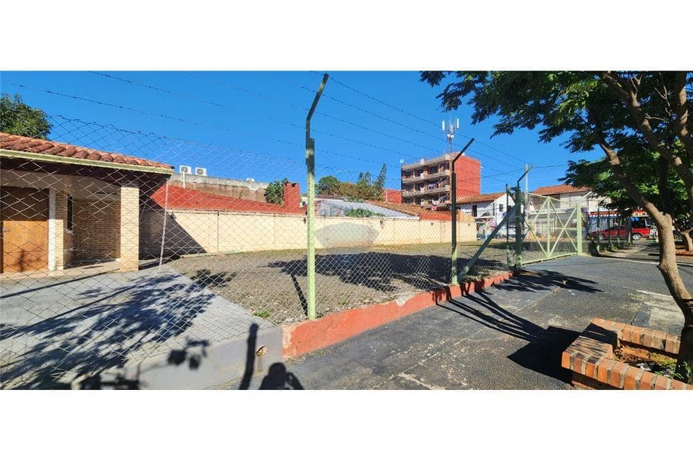 Terreno - Alquiler - San Lorenzo, Paraguay – 3