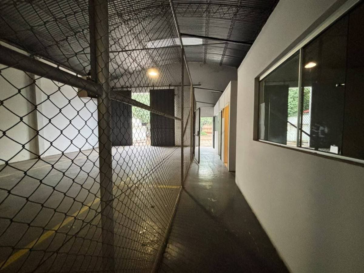 Depósito en alquiler en una ubicación estratégica de Asunción – 2