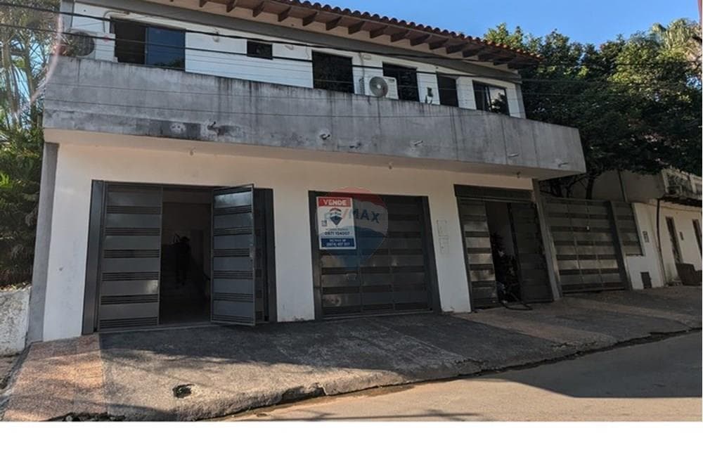 CASA EN ALQUILER - LAMBARÉ