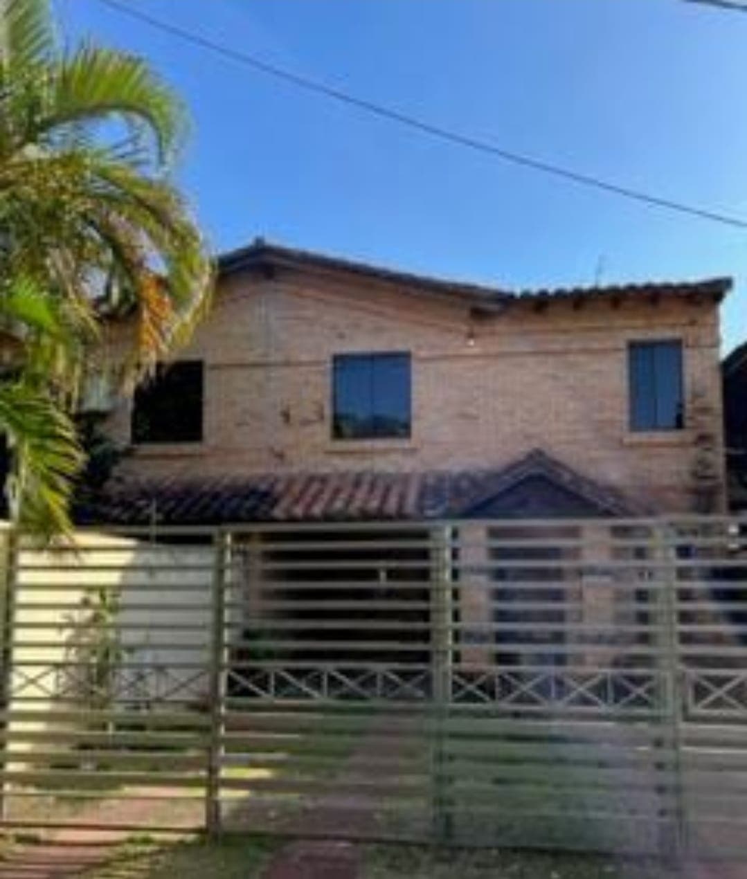 EN VENTA DUPLEX
