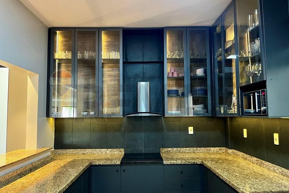 RESIDENCIA EN VENTA | LAMBARÉ – 3