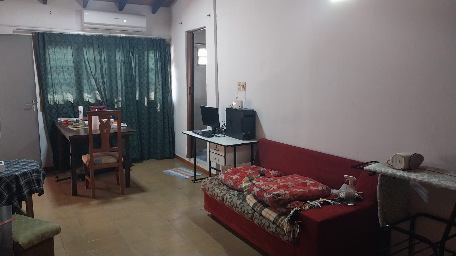 CASA EN LAMBARE Z/ FDO. DE LA MORA Y MÉDICOS DEL CHACO – 3