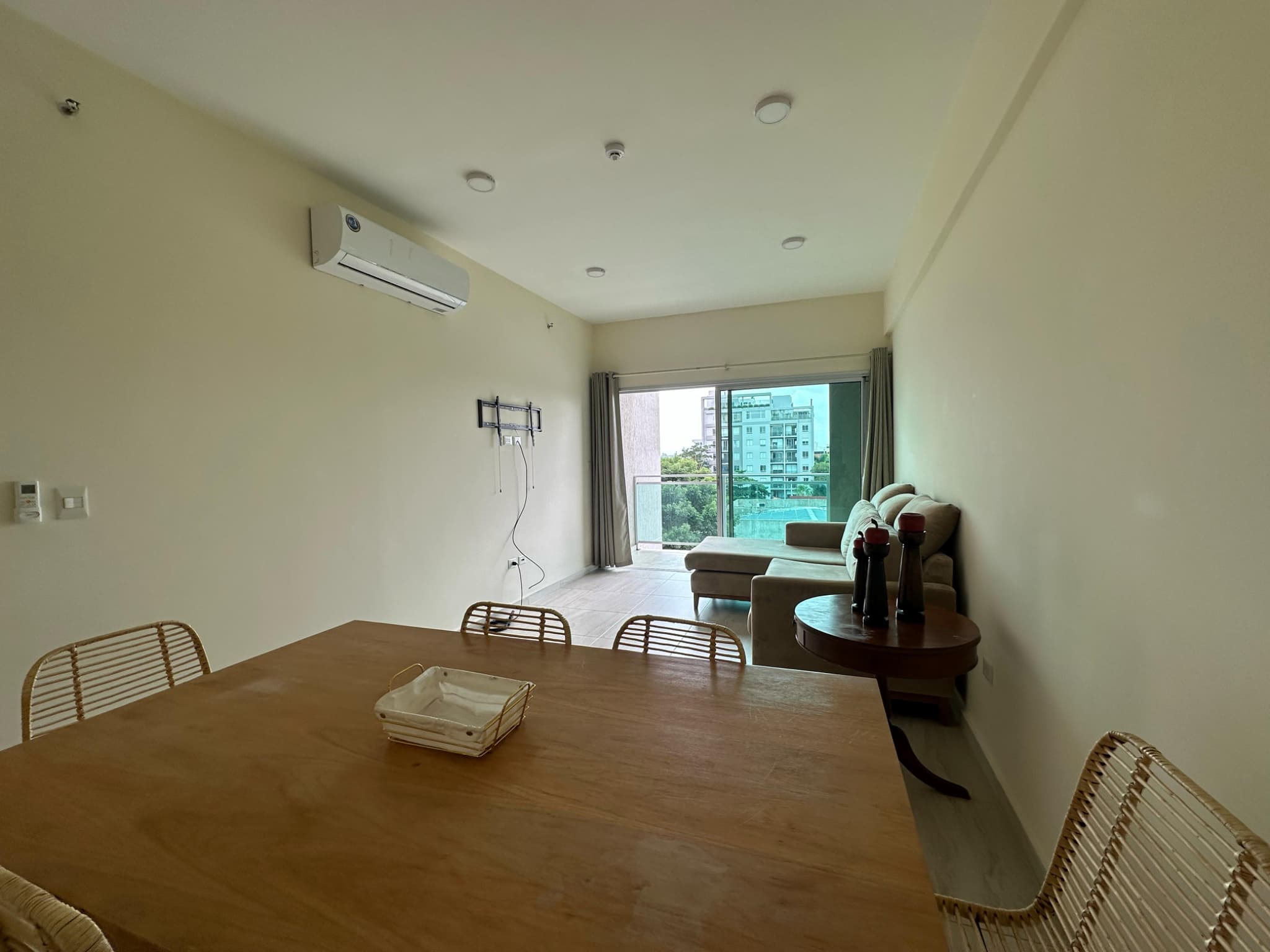 VENDO DEPTO AMOBLADO DE 2 DORMITORIOS ZONA LA CUADRITA – 3