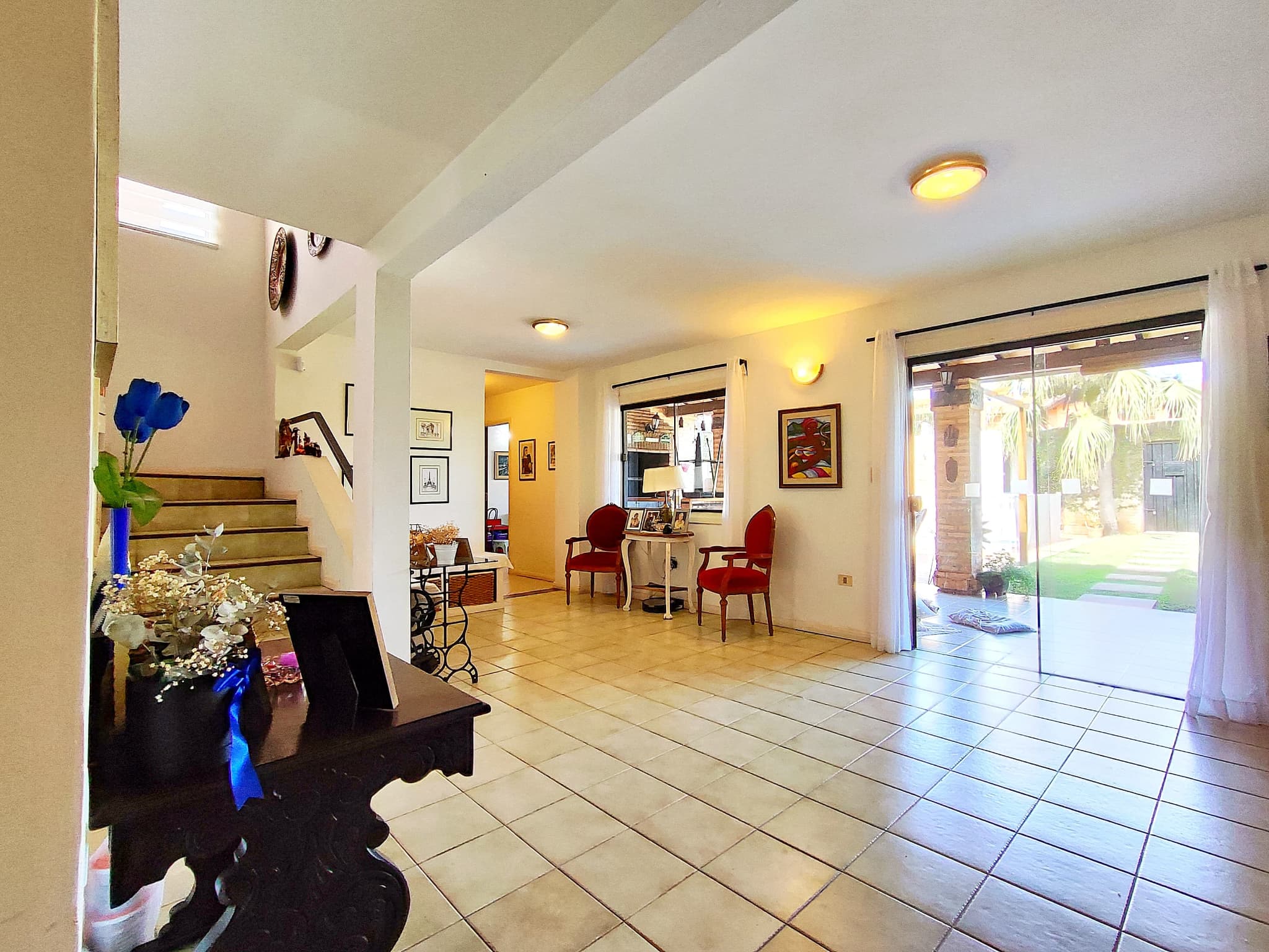 VENDO CASA CON SALIDAS A 2 CALLES EN FERNANDO ZONA NORTE – 3