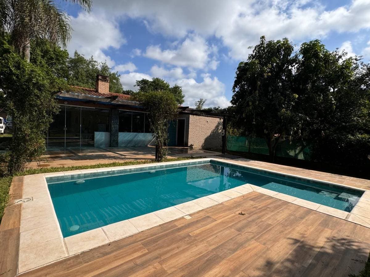 ALQUILO HERMOSA CASA EN SAN BERNARDINO, ZONA ANFITEATRO