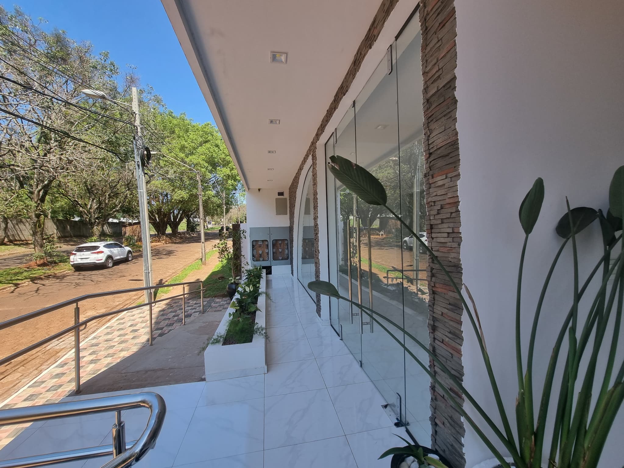 ALQUILO LOCAL AMPLIO EN AZOTEA DE EDIFICIO!!! – 2