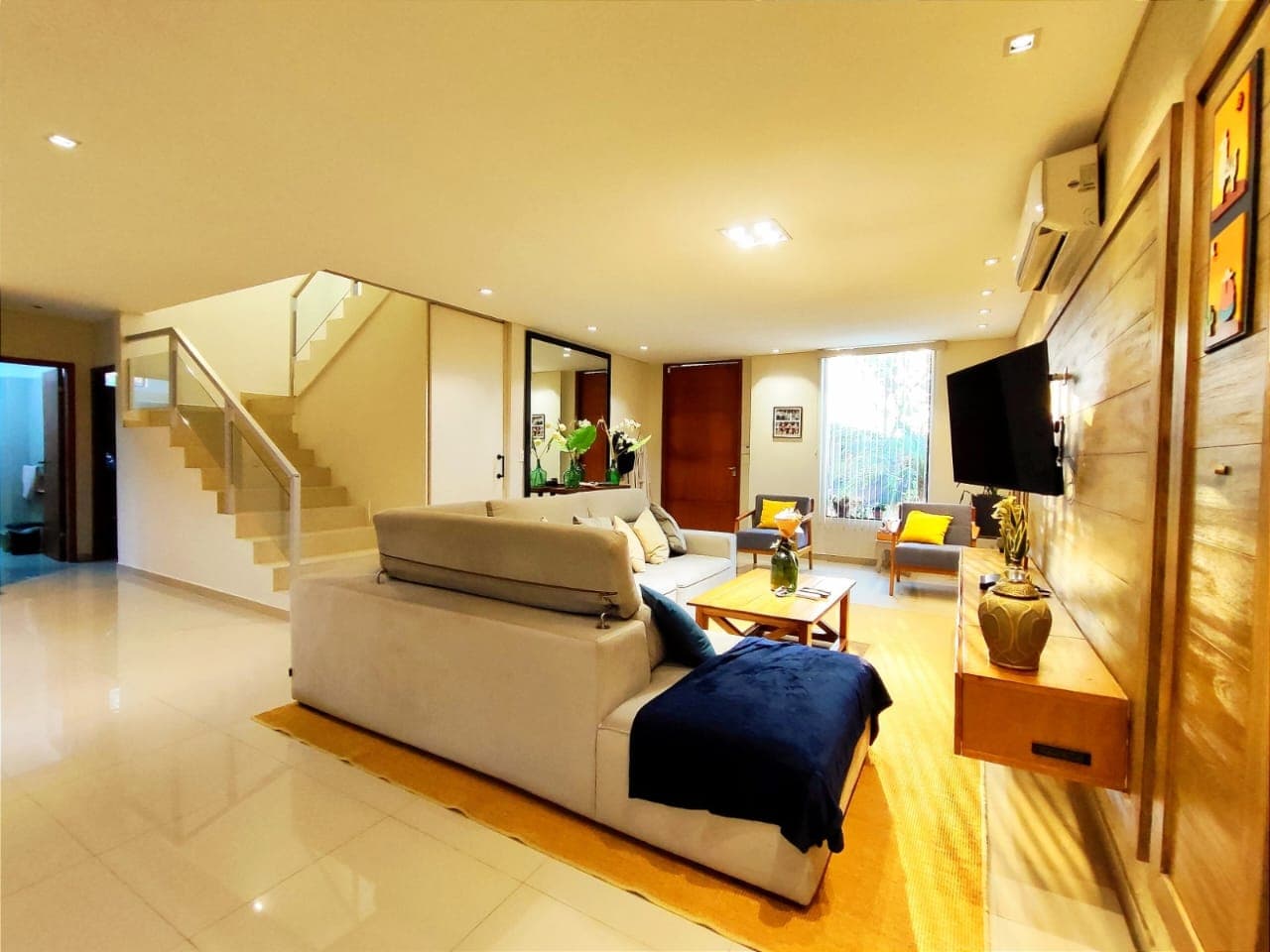 EN VENTA HERMOSA RESIDENCIA EN BO. KENNEDY – 3