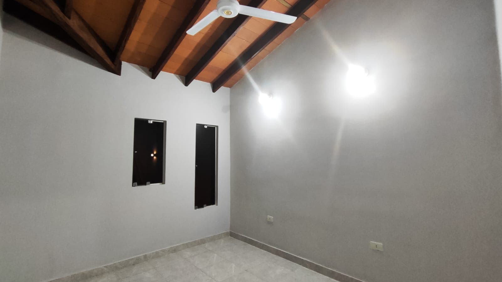 Alquiler de confortable y hermoso Chalet – 3