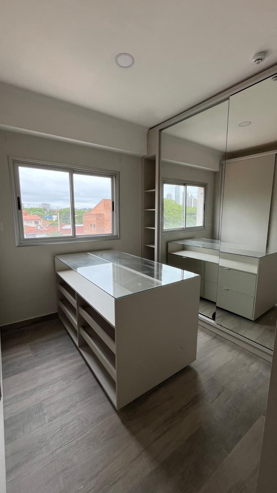 Alquilo Departamento tipo penthouse sobtre MOLAS LOPEZ – 3