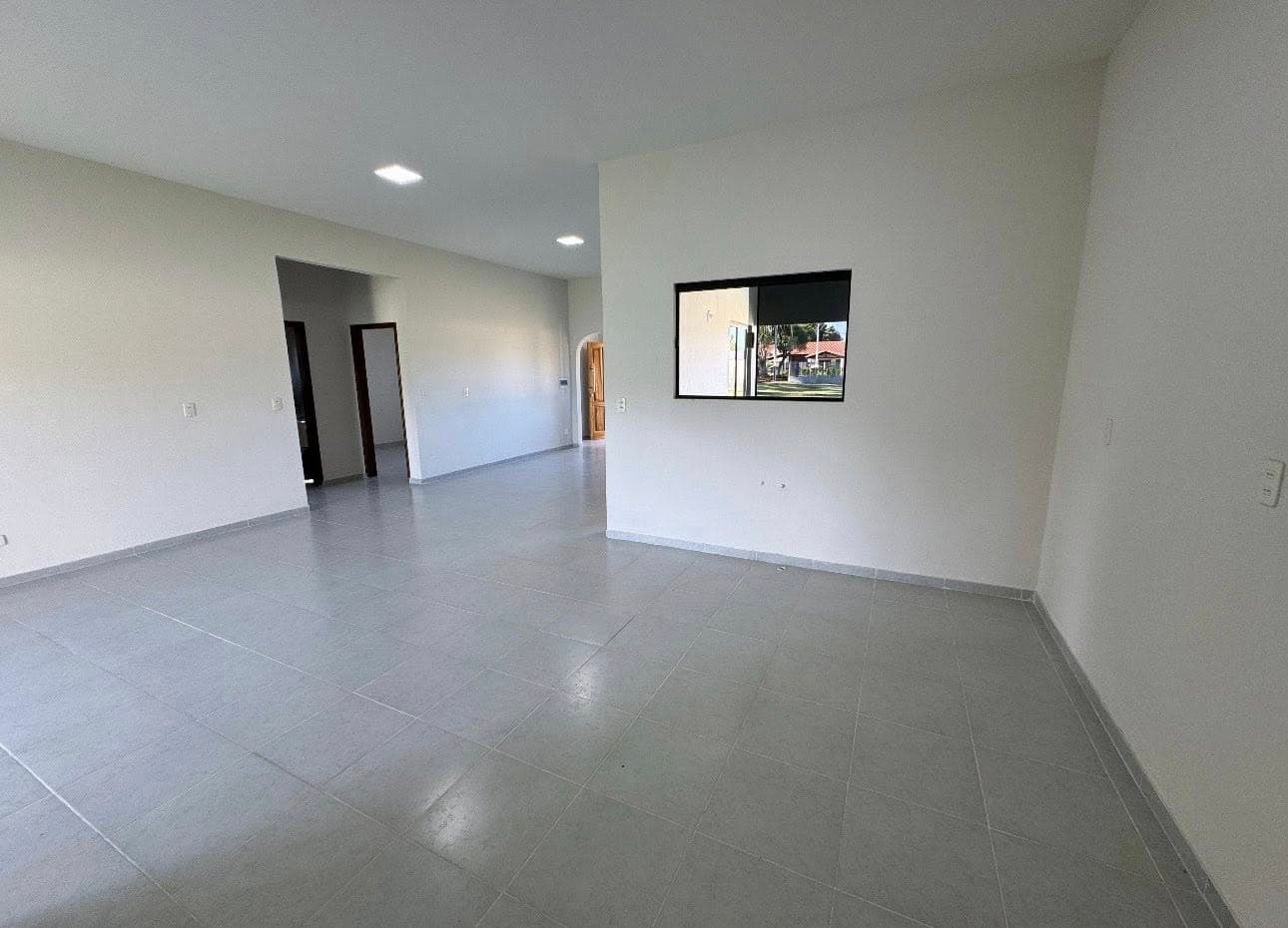 Vendo Amplia Casa dentro del Condominio Cerrado Kambuchi – 2