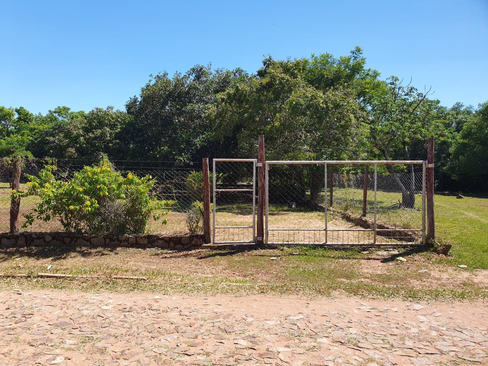 LOMA GRANDE: Exclusivo Terreno de 1.518 m² con Potencial Ilimitado. – 2