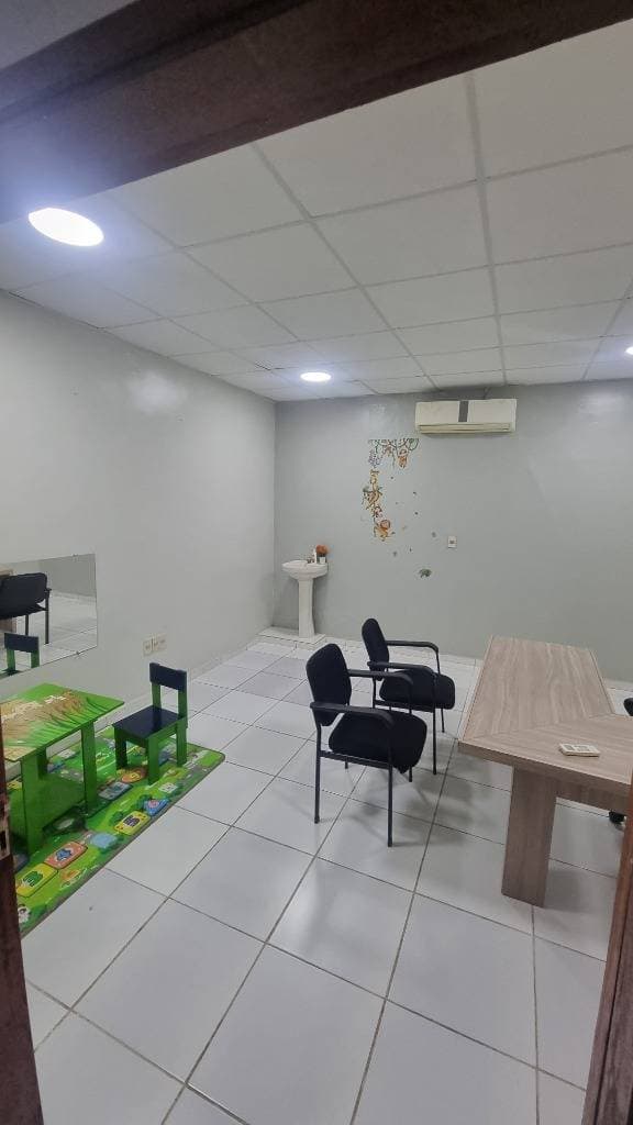 Alquilo consultorios para médicos en Luque - Barrio Villa Adela – 3