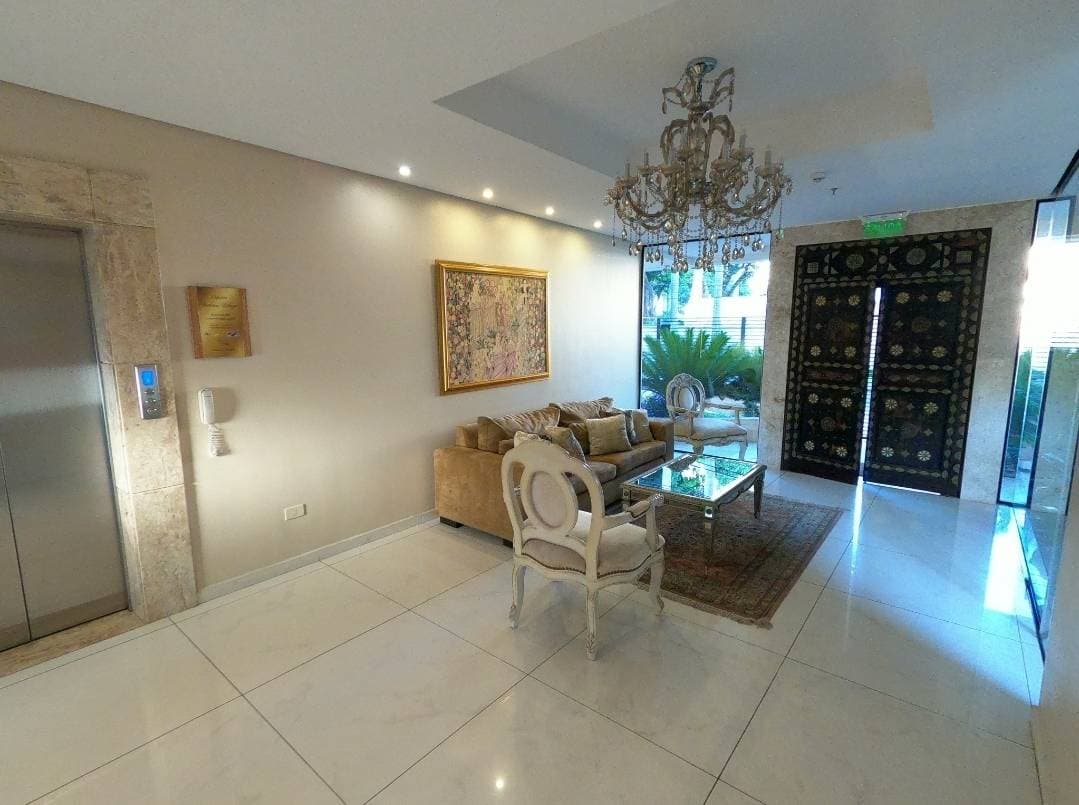 SE ALQUILA AMPLIO DEPARTAMENTO DE UN DORMITORIO TOTALMENTE AMOBLADO
