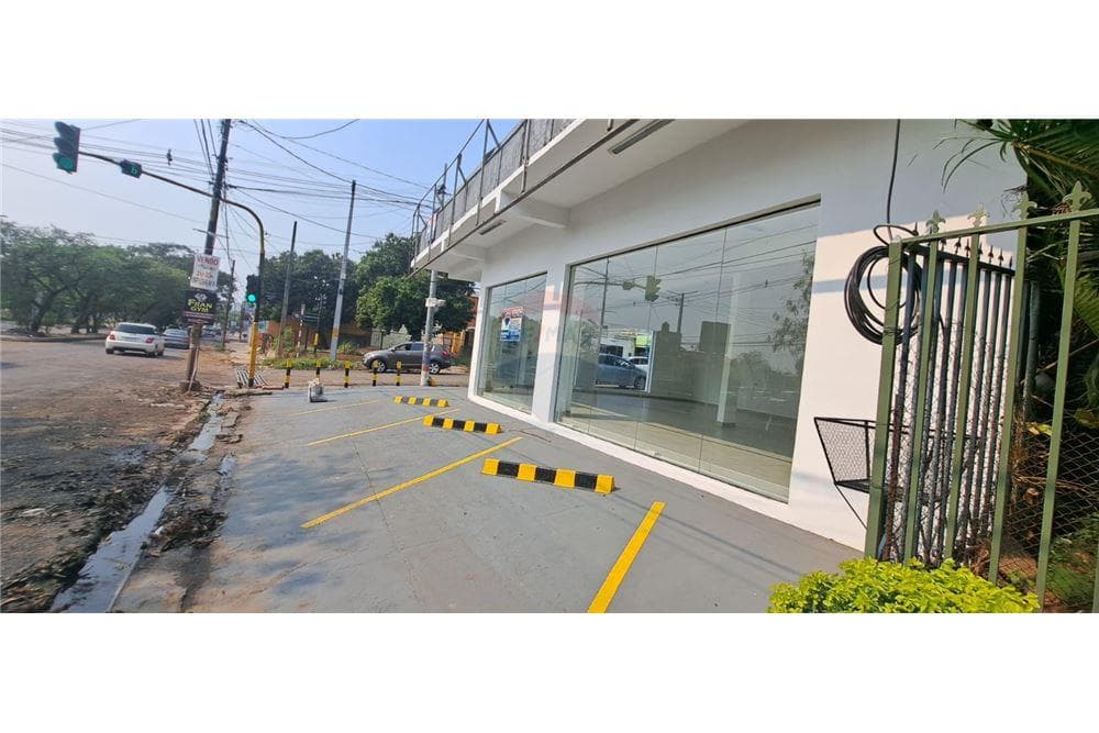 ALQUILO LOCAL COMERCIAL SOBRE MARISCAL LOPEZ