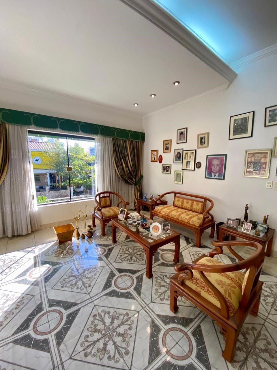 Amplia Y Funcional Residencia En Venta - En El Tradicional Barrio Las Mercedes – 3