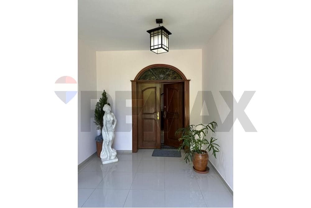 Lujosa Casa en Venta - Asunción - Carmelitas – 2