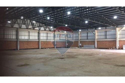 EN VENTA DEPÓSITO EN SAN ANTONIO – 2