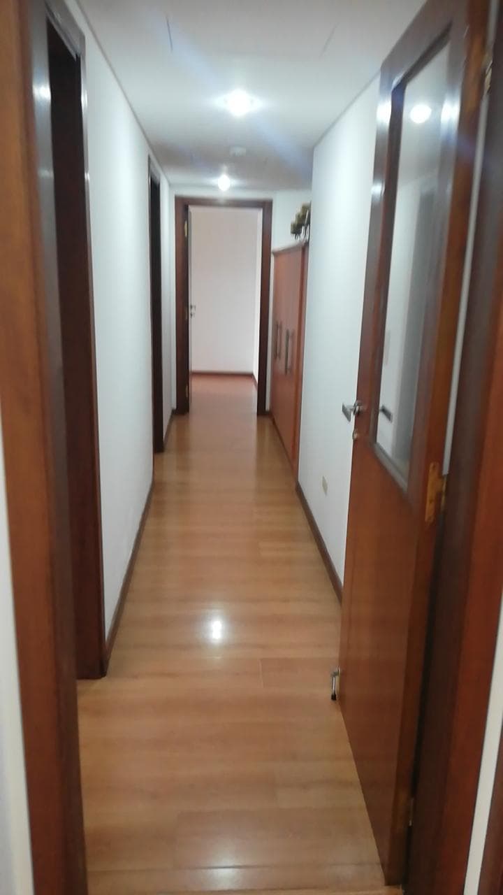 Hermoso y amplio DEPARTAMENTO! 287 m2 ????En el Barrio LAS MERCEDES de Asunción. – 3