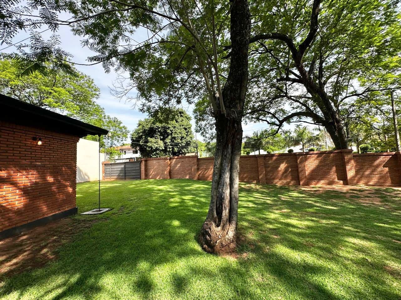 En Venta Quinta En Lambare (zona Yacth) – 3