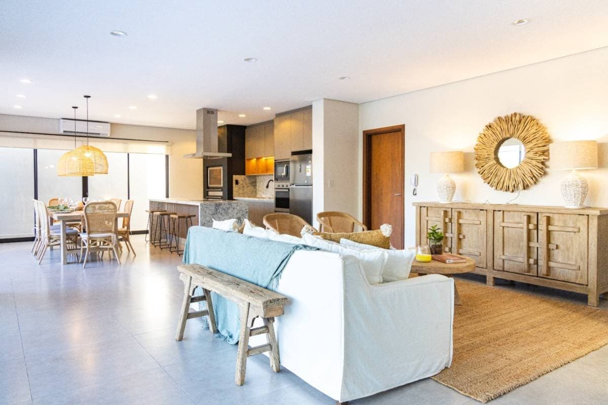HERMOSA CASA DE ESTILO MODERNO – SAN BERNARDINO CASA PUEBLO HOMES – 2