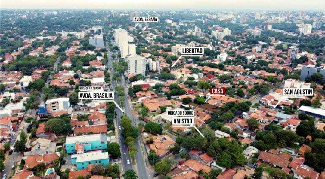 EN VENTA 3 CASAS EN BARRIO JARA ubicada en terreno de 1.180m2 – 2