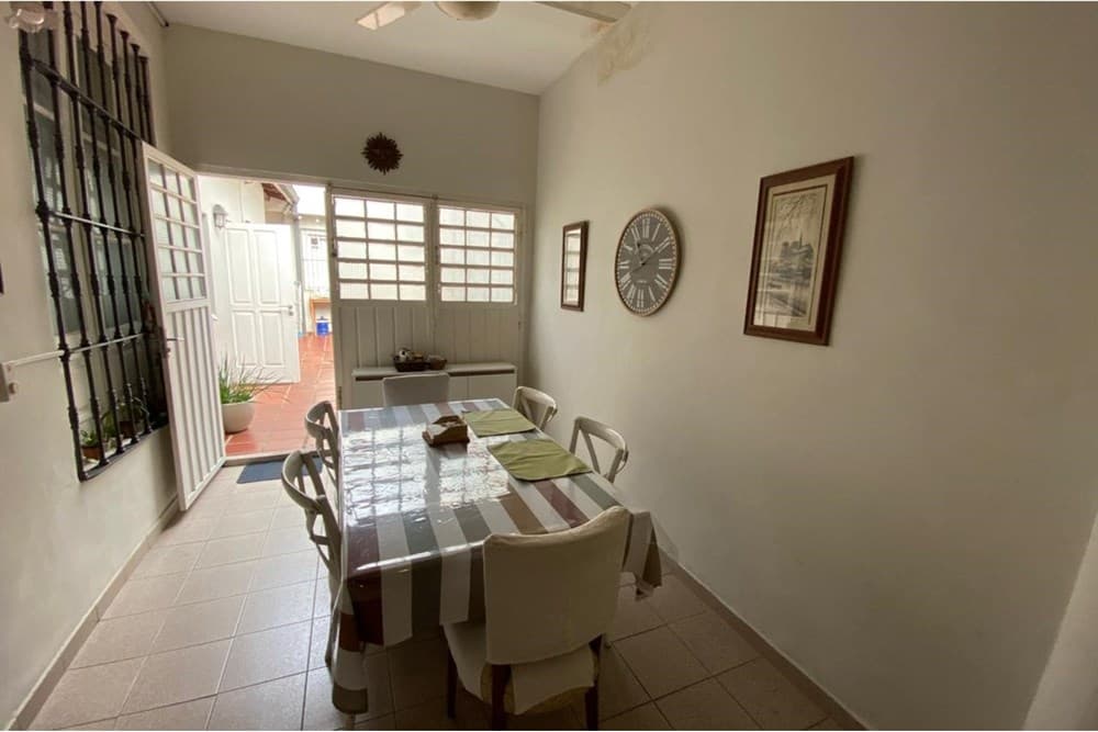 RESIDENCIA FAMILIAR EN BARRIO SAN ROQUE – 2