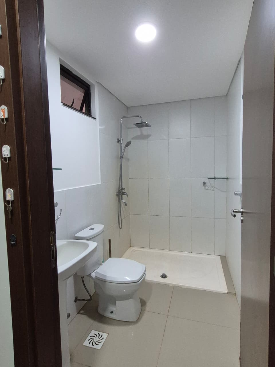 ALQUILO DPTO 2HAB, 1COCHERA – 2