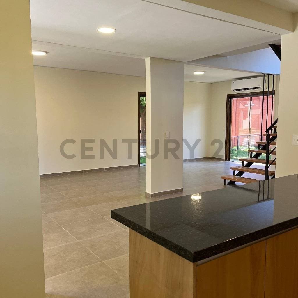 ALQUILO CASA A ESTRENAR EN CONDOMINIO VILLAGGIO FERNANDO DE LA MORA – 3