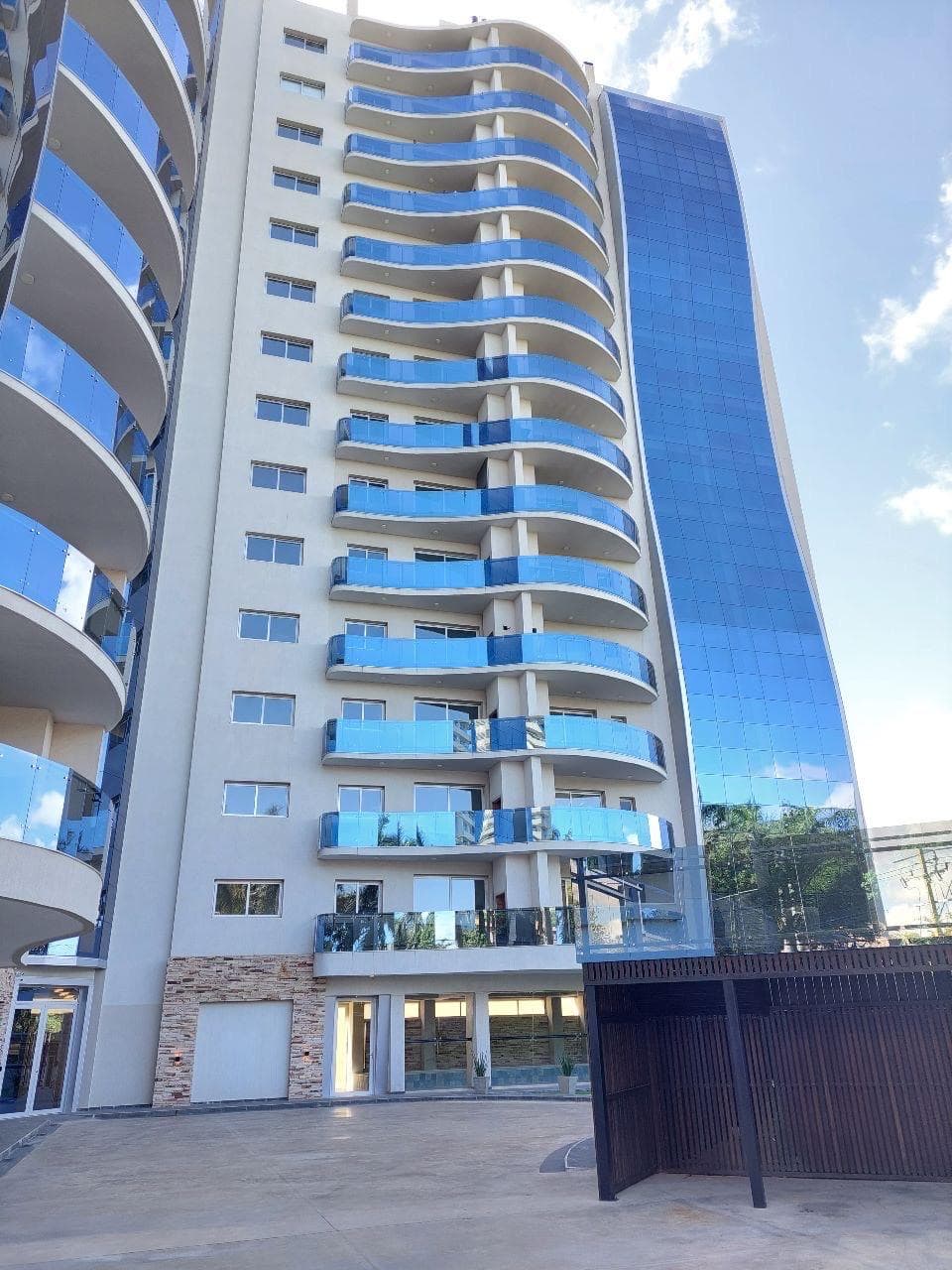 AV. SANTÍSIMA TRINIDAD - EN ALQUILER DEPARTAMENTO DE 1 DORMITORIO - AMOBLADO