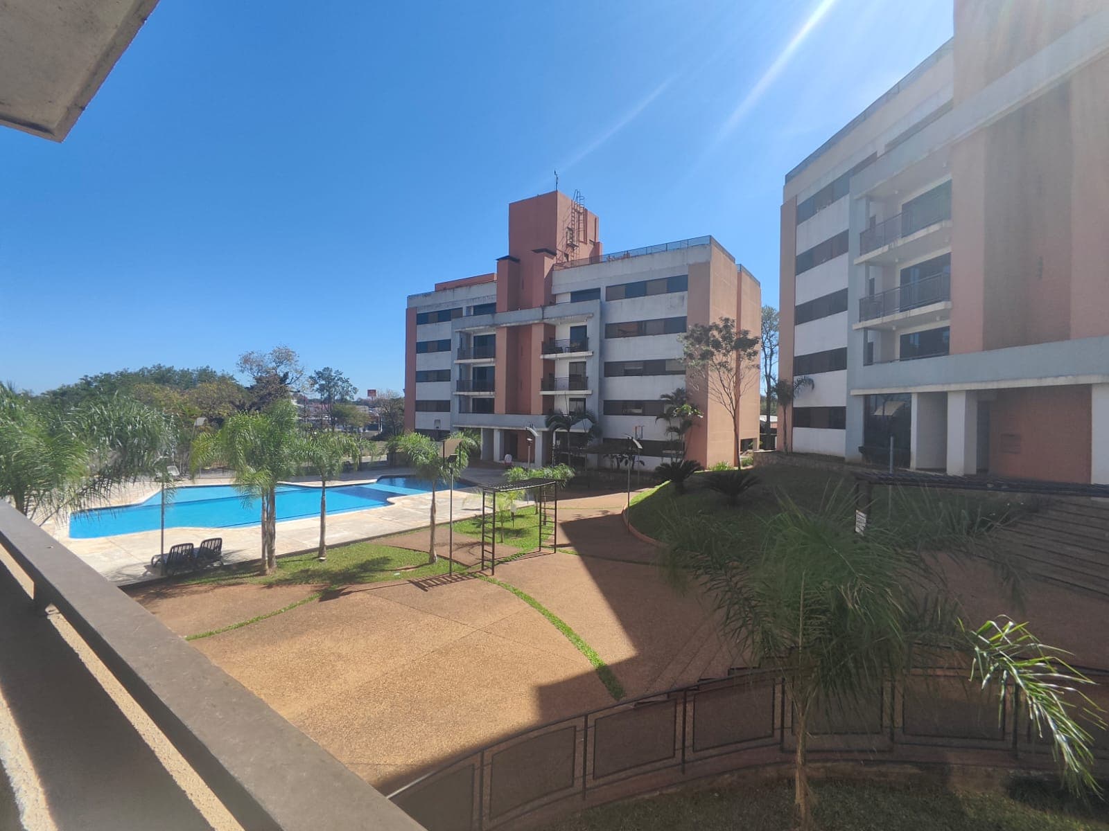 Alquilo departamento en parque Pinar - Ñemby – 3