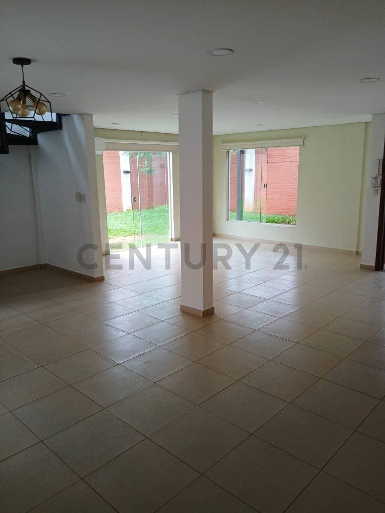 Alquiler de Casa en Luque, Central – 3