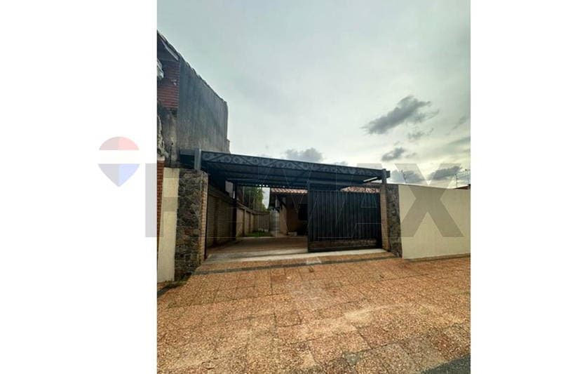 Chalet - Alquiler - San Jorge, Asunción, Paraguay